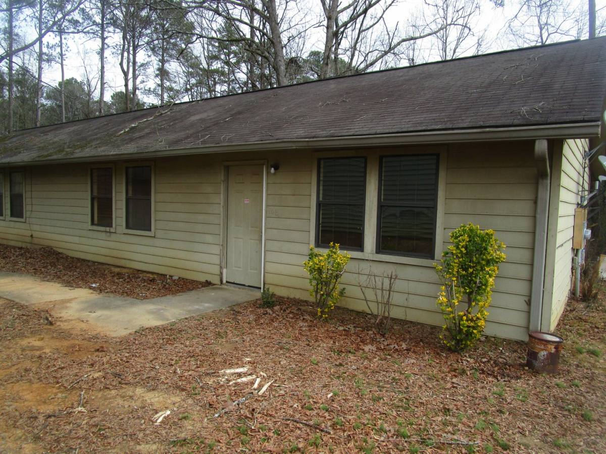 Apartment for rent at 216 Maryland Dr, Rome, GA 30165