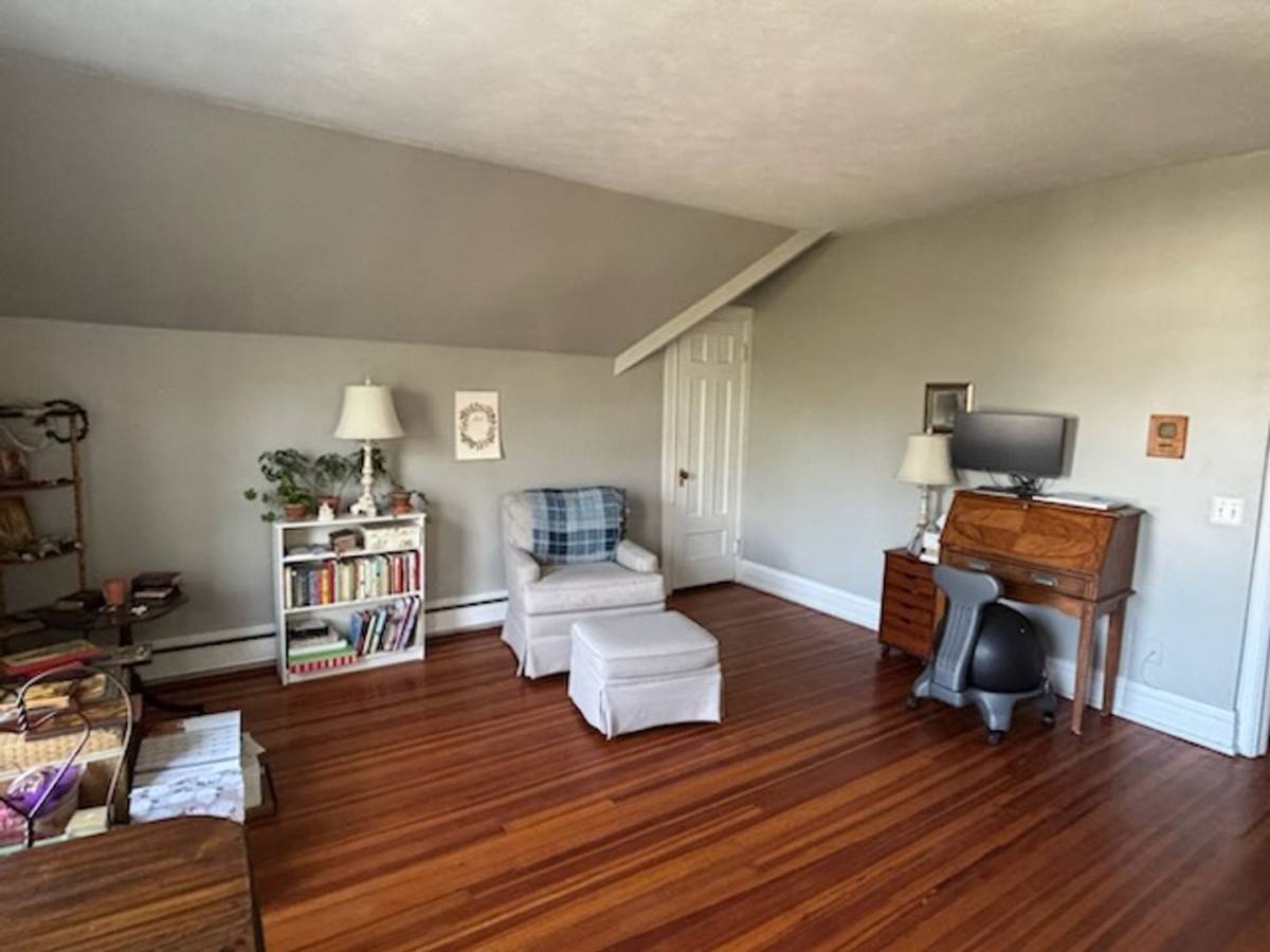 Apartment for rent at 1340 E Ave, Rochester, NY 14610