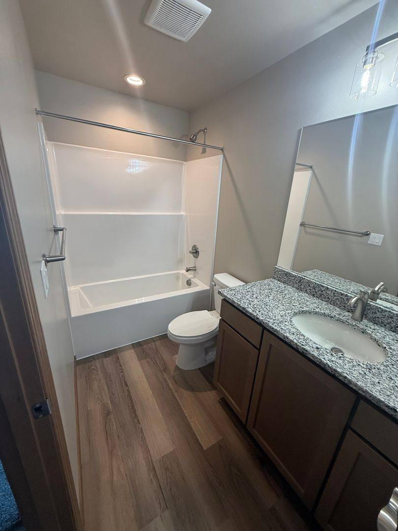 House for rent at 346 S Newton Ave, East Wenatchee, WA 98802