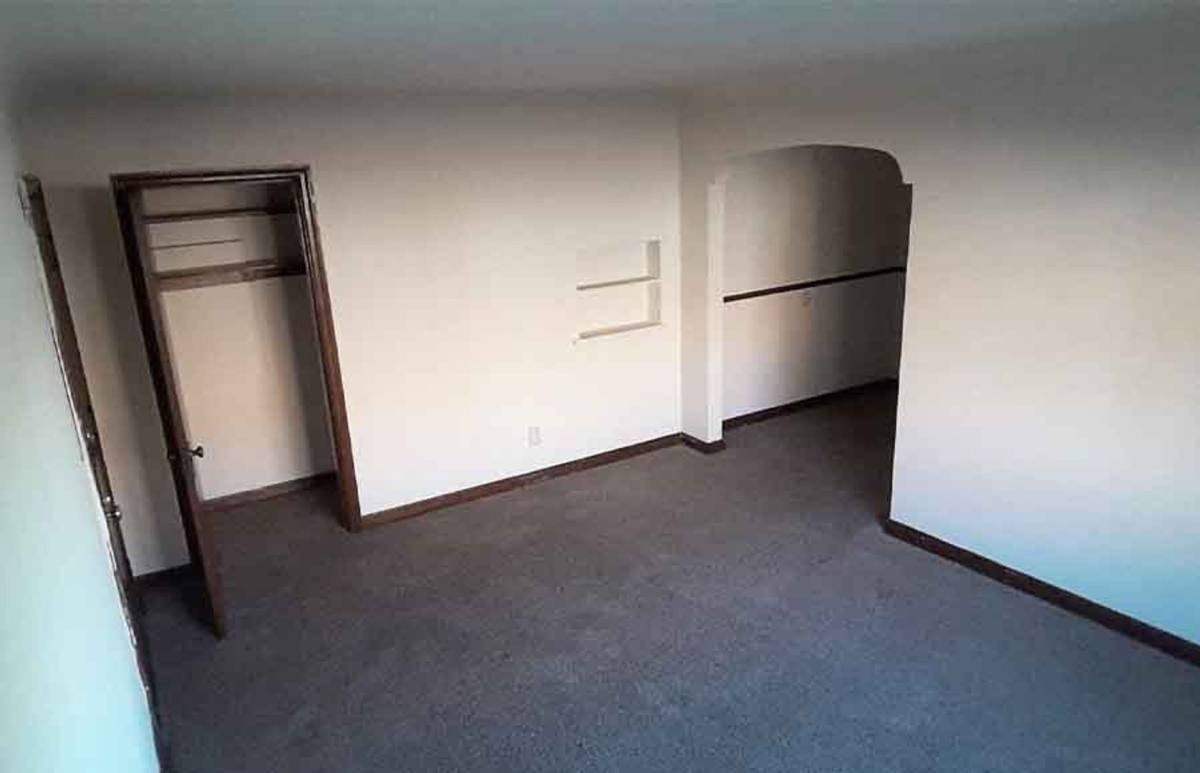 Apartment for rent at 948 Ludlow Ave, Cincinnati, OH 45220