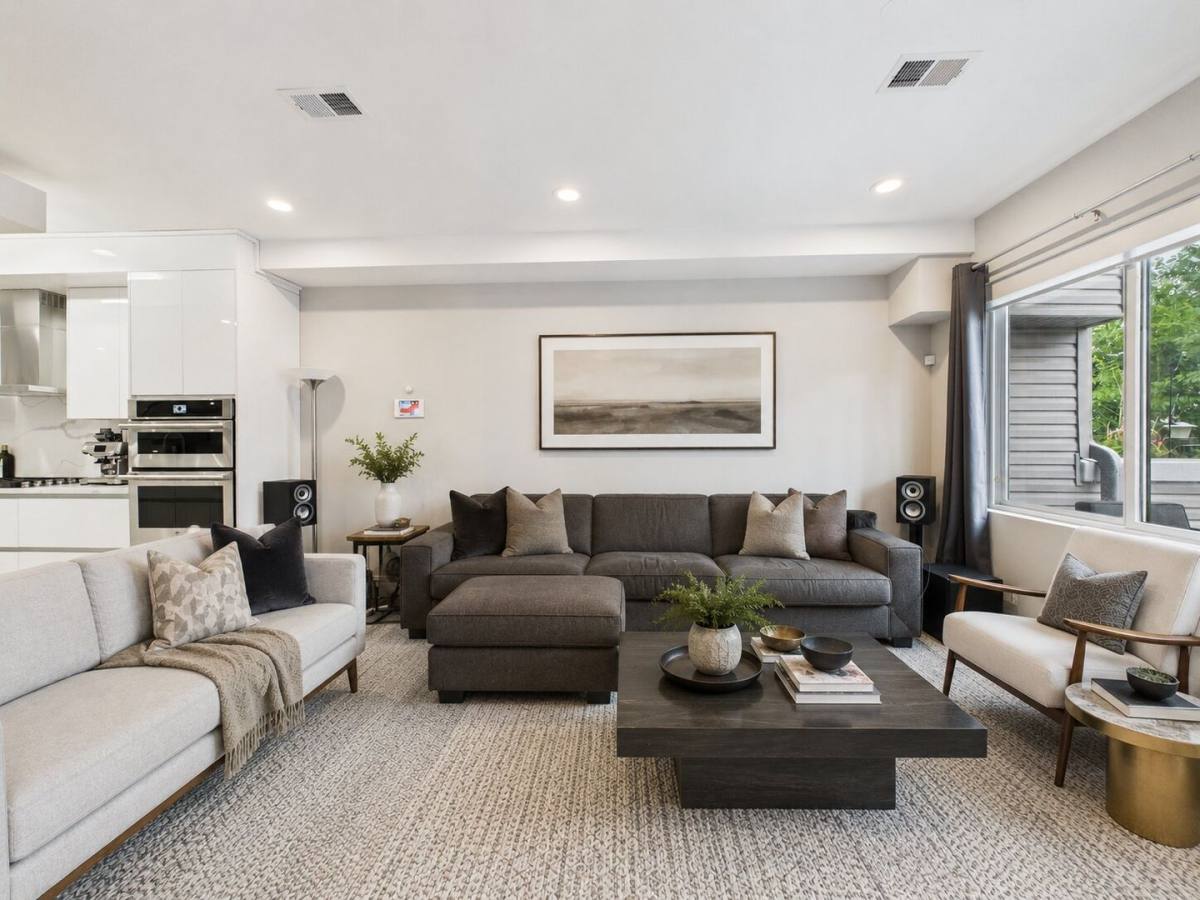 Condo for rent at 1514 Cambridge St, Philadelphia, PA 19130