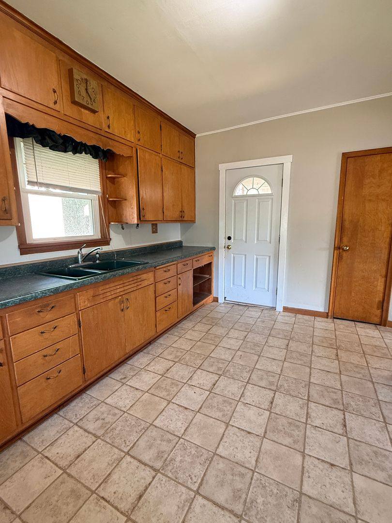 House for rent at 1219 8th St E, Menomonie, WI 54751