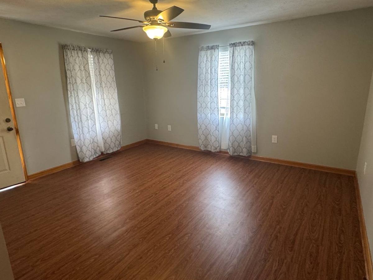 Apartment for rent at 5458-5462 Old Stage Rd, Morristown, TN 37814