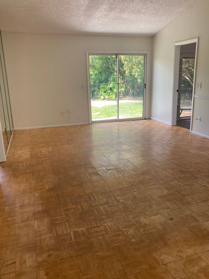 House for rent at 2671 Bentley Dr, Deltona, FL 32738