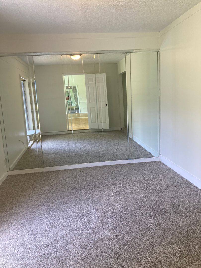 House for rent at 2671 Bentley Dr, Deltona, FL 32738