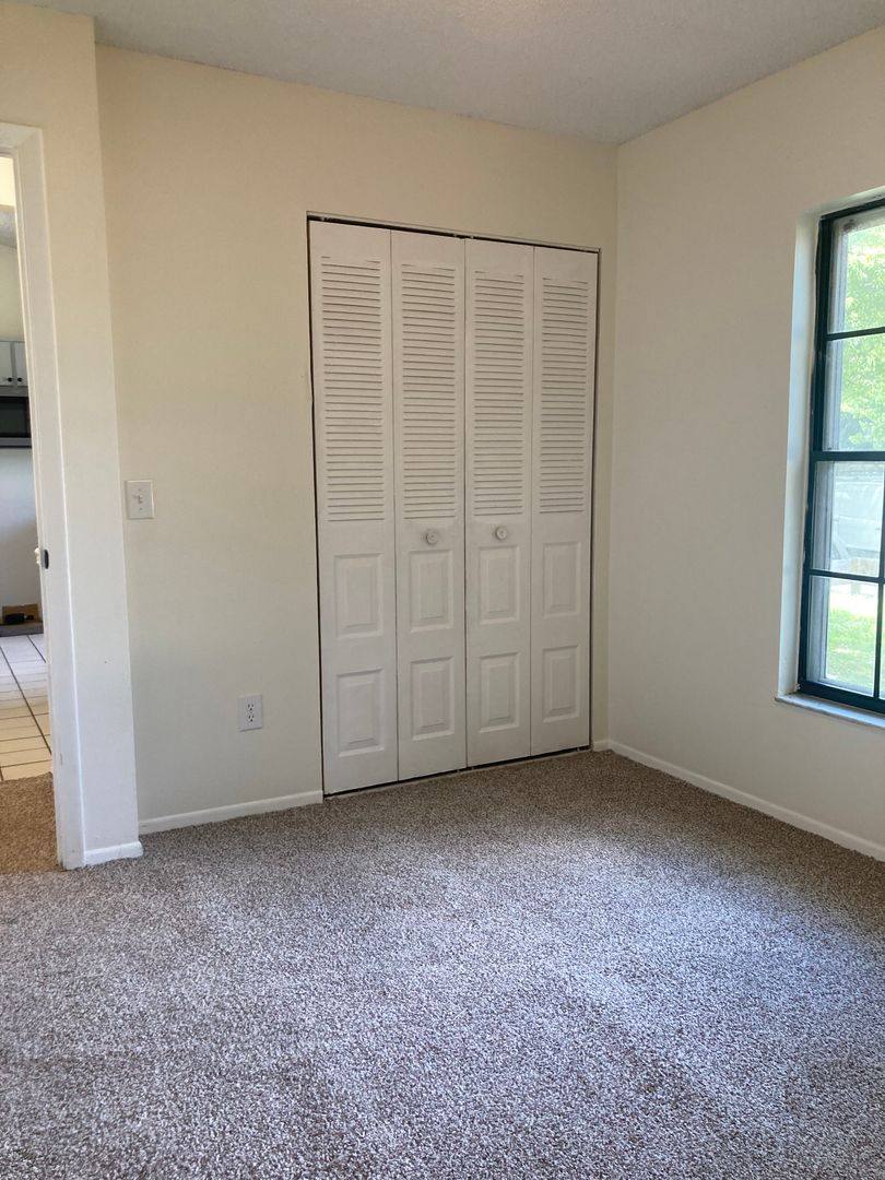 House for rent at 2671 Bentley Dr, Deltona, FL 32738