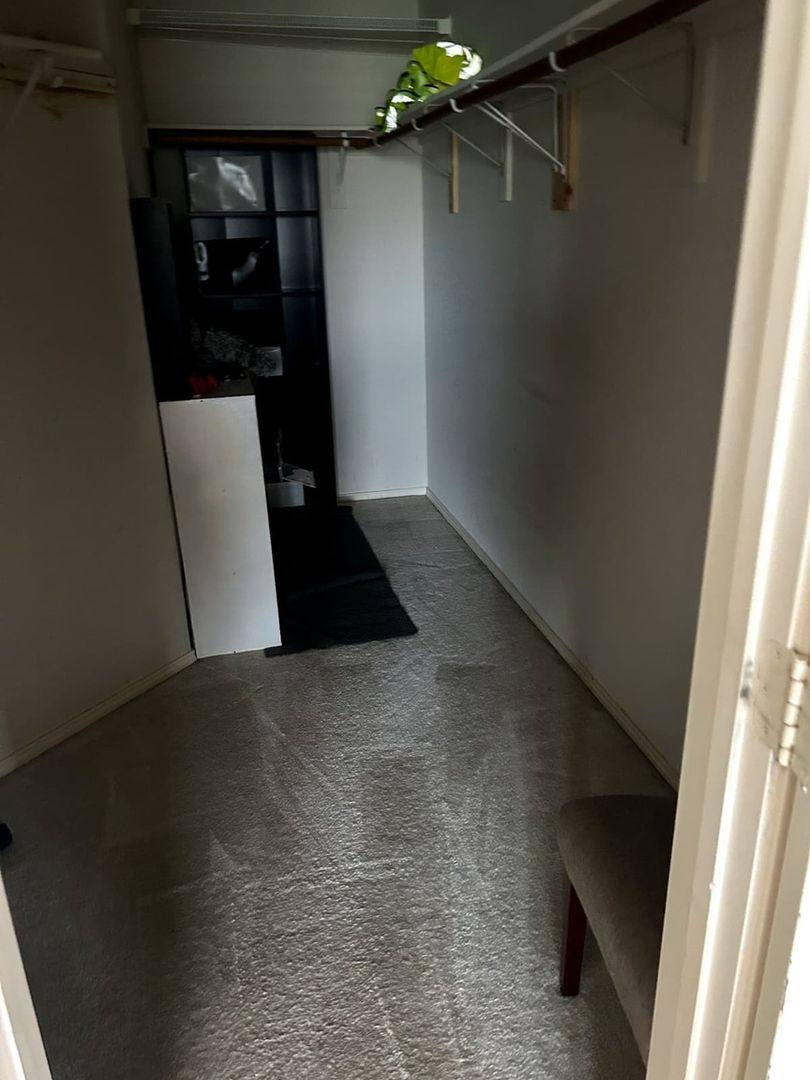 House for rent at 722 Gillon Dr, Arlington, TX 76001