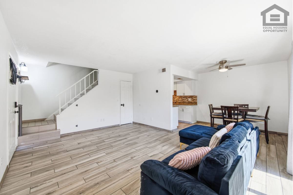 Townhouse for rent at 6011 W Townley Ave, Glendale, AZ 85302