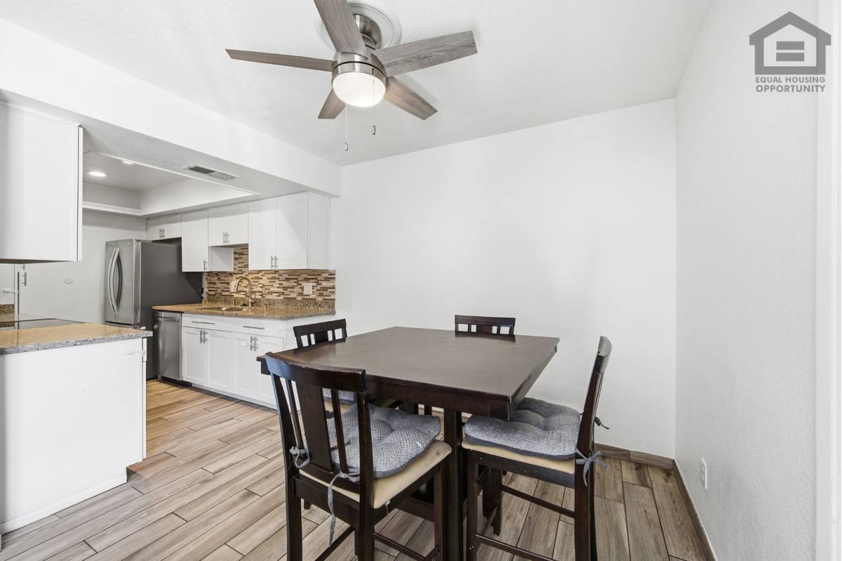 Townhouse for rent at 6011 W Townley Ave, Glendale, AZ 85302