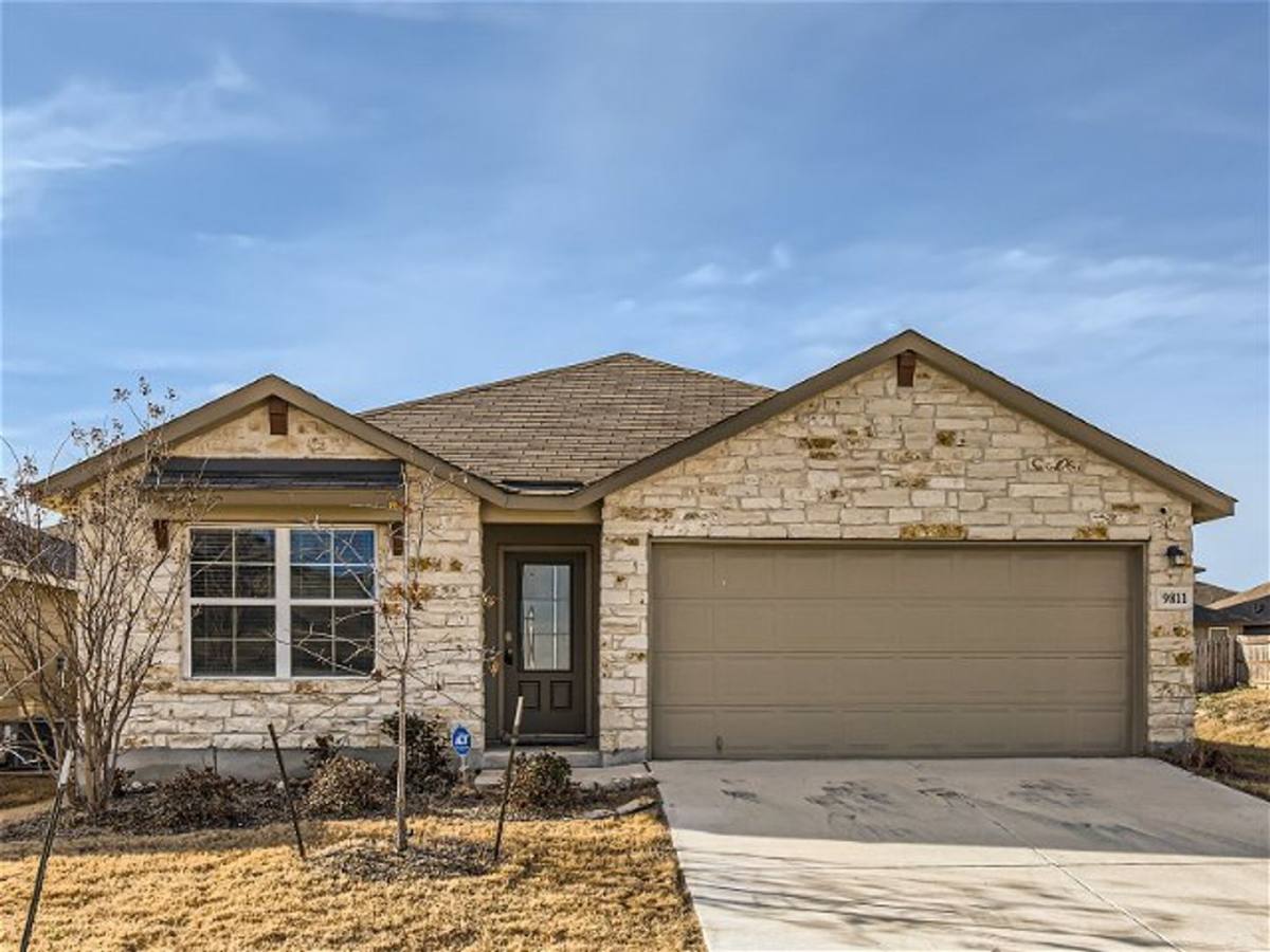 House for rent at 9811 Bratten Rise, San Antonio, TX 78254