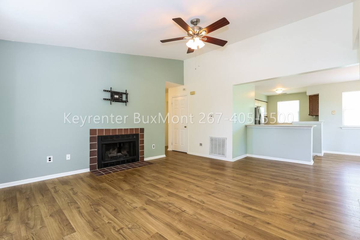 House for rent at 601 B Rose Hollow Dr, Morrisville, PA 19067