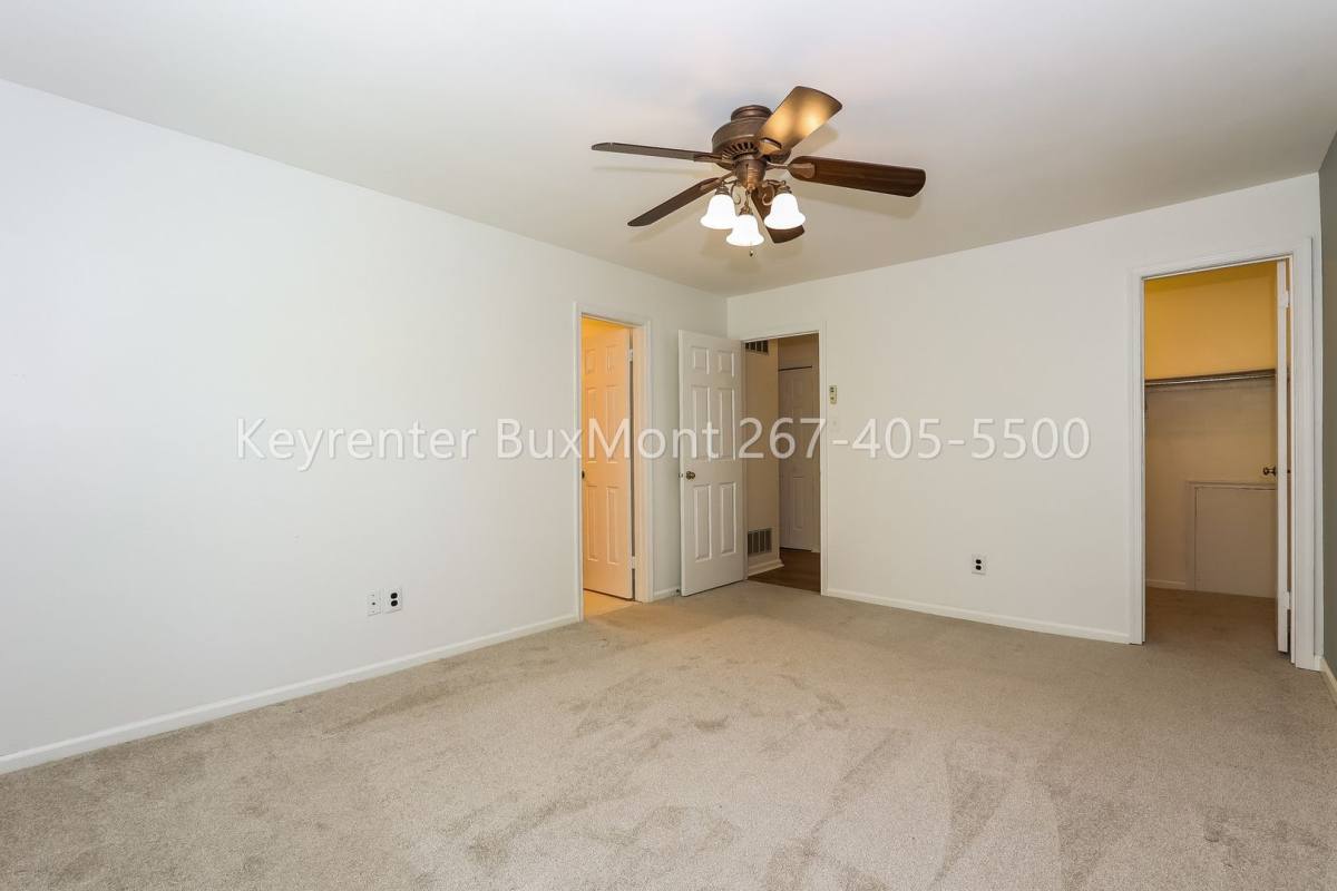 House for rent at 601 B Rose Hollow Dr, Morrisville, PA 19067