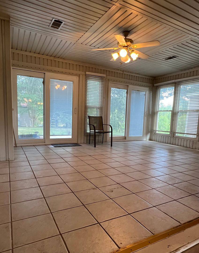 House for rent at 523 County Rd, Water Valley, MS 38965
