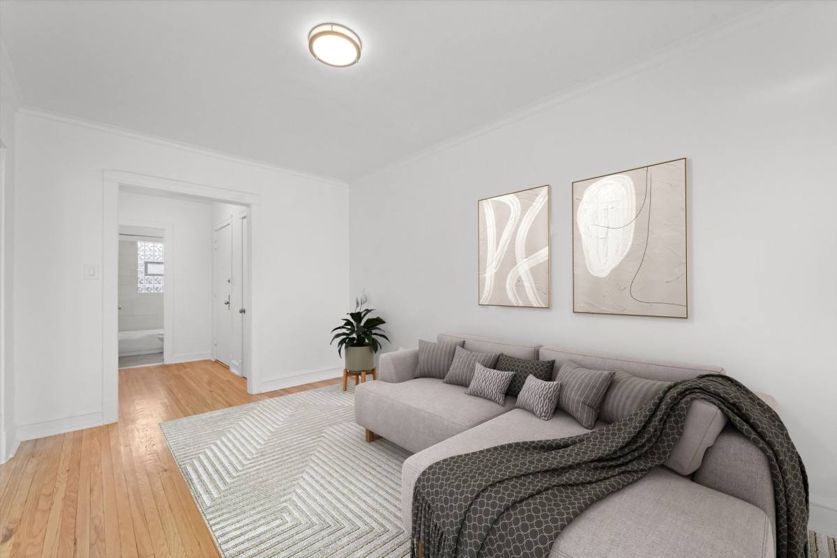 Apartment for rent at 1716 W N Shore Ave, Chicago, IL 60626