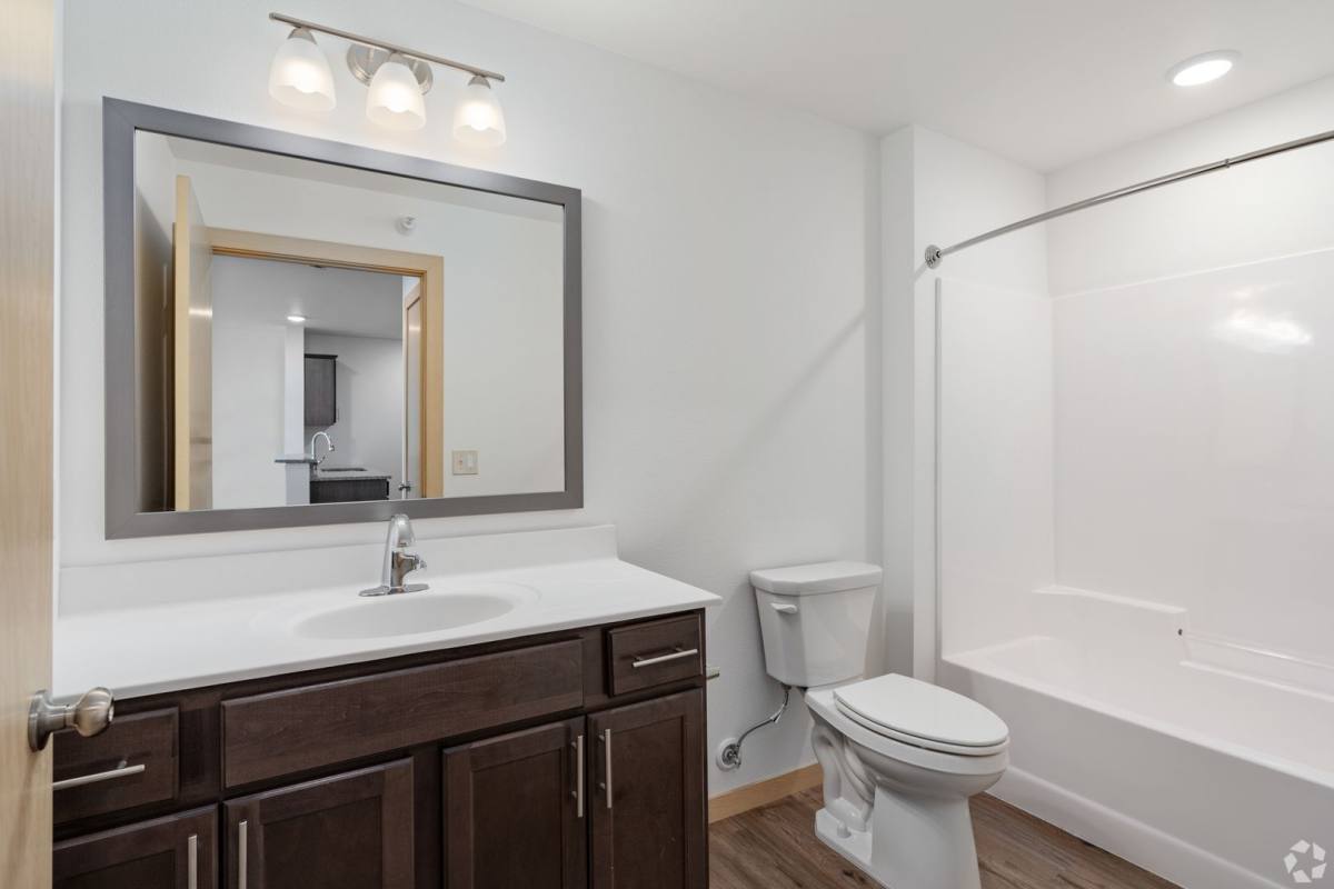 Apartment for rent at 1690 Premier Dr, Mankato, MN 56001