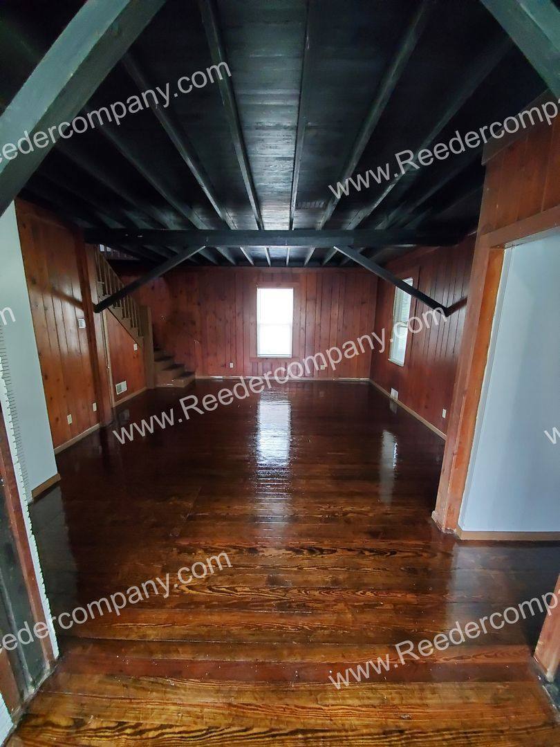 House for rent at 283 N Hamilton St, Gary, IN 46403