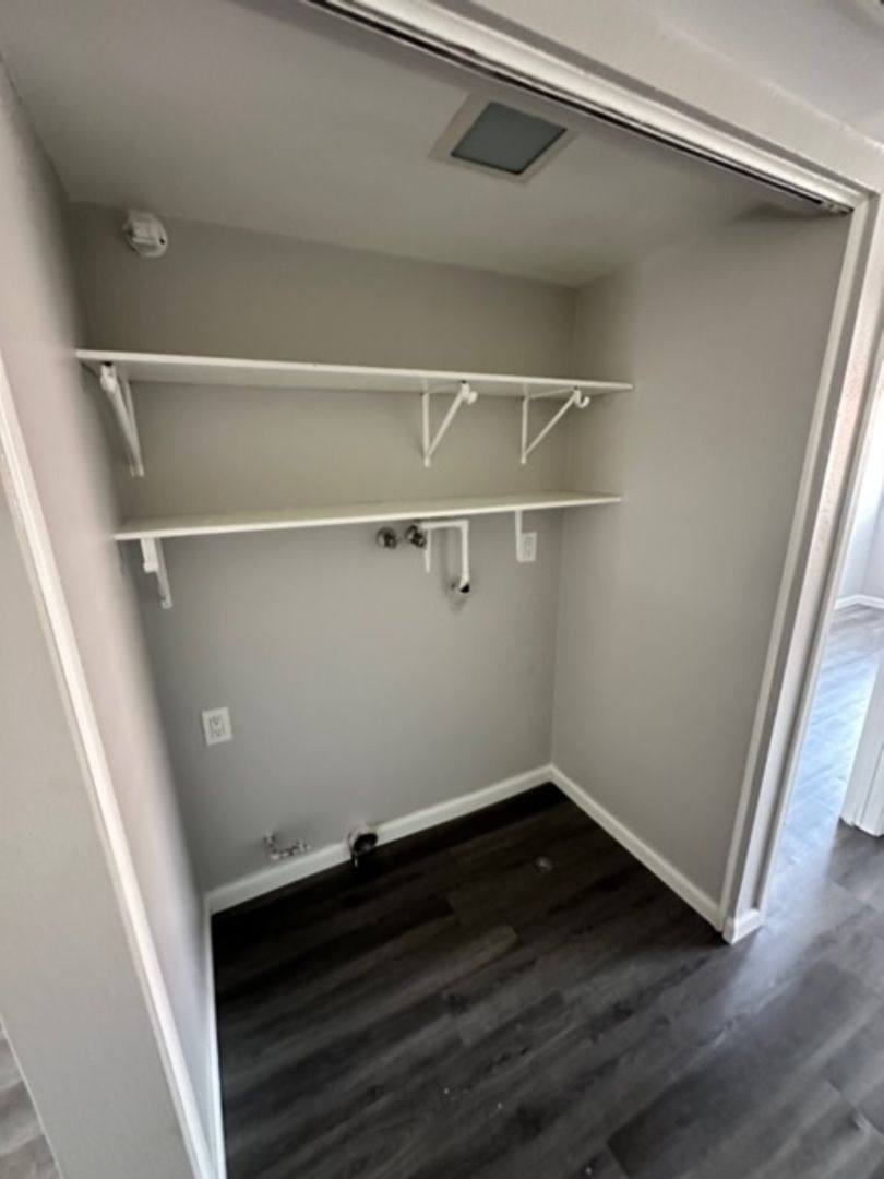 Apartment for rent at 960 E Chase Ave, El Cajon, CA 92020