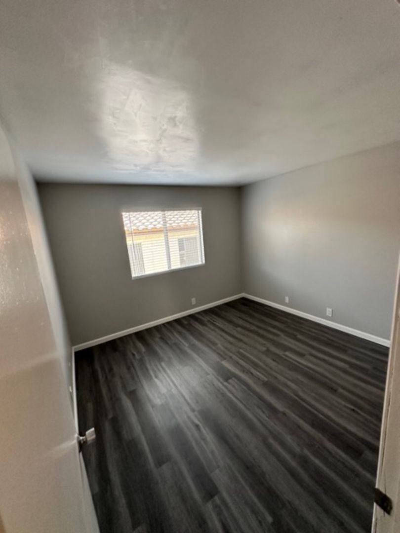 Apartment for rent at 960 E Chase Ave, El Cajon, CA 92020