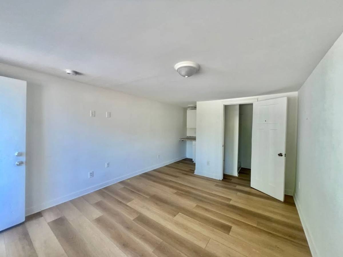 Apartment for rent at 1103 Dunbar #4, Myrtle Beach, SC 29577