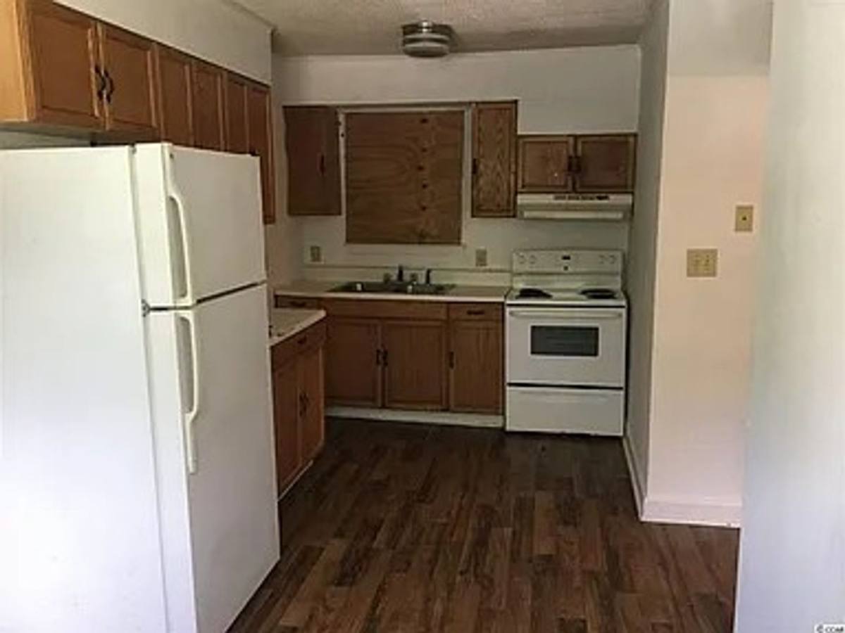 Apartment for rent at 1613 Dewitt St, Conway, SC 29527