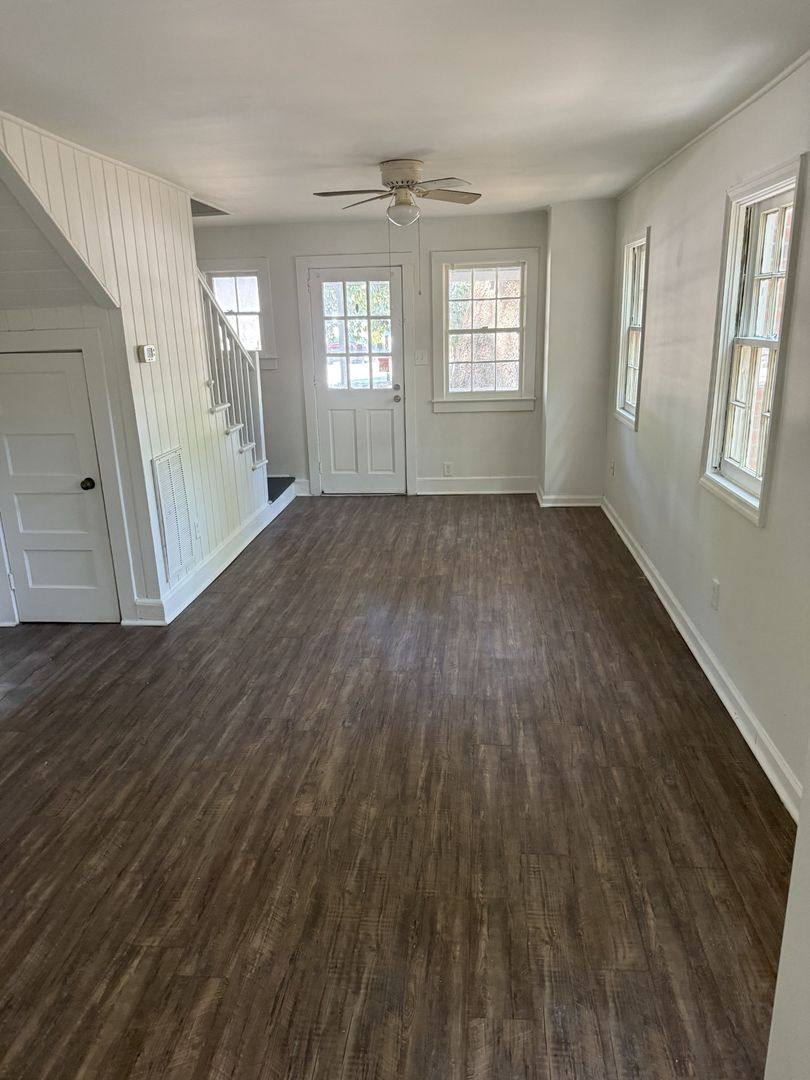 Apartment for rent at 206 Broadway St, Myrtle Beach, SC 29577