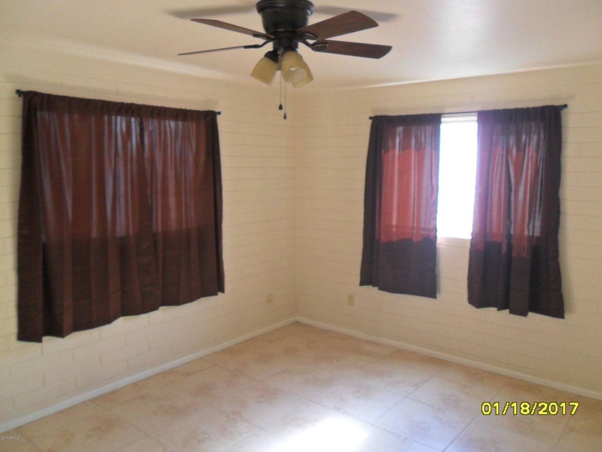 House for rent at 11363 N 113th Ave, Youngtown, AZ 85363