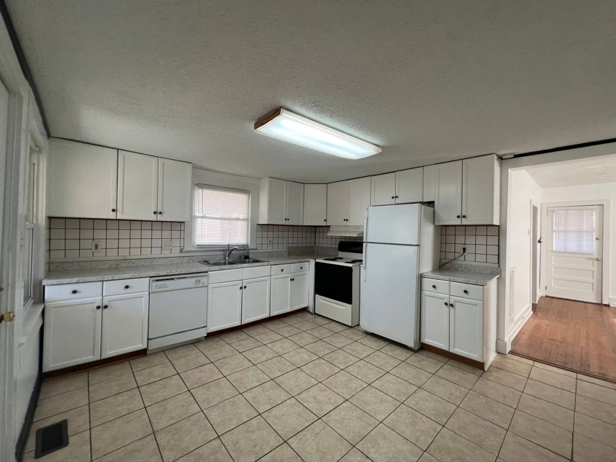 House for rent at 224 Howard St, Mount Holly, NC 28120