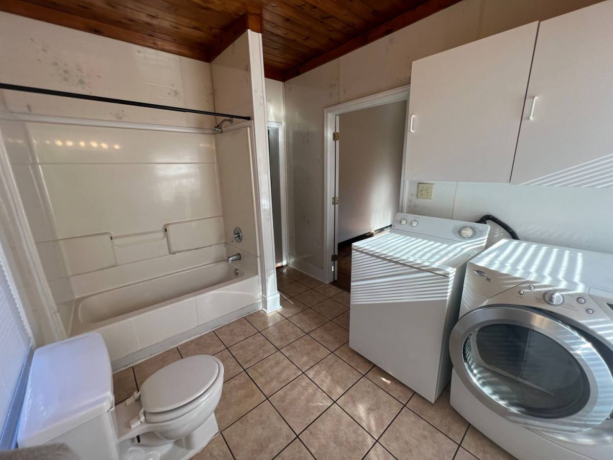 House for rent at 224 Howard St, Mount Holly, NC 28120