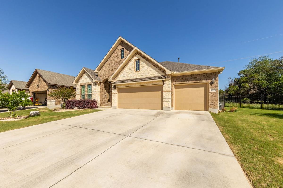 House for rent at 1063 Cedar Glen Dr, New Braunfels, TX 78132
