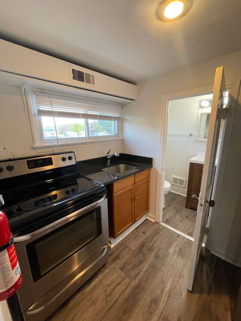 Apartment for rent at 526 N Huron St, Ypsilanti, MI 48197