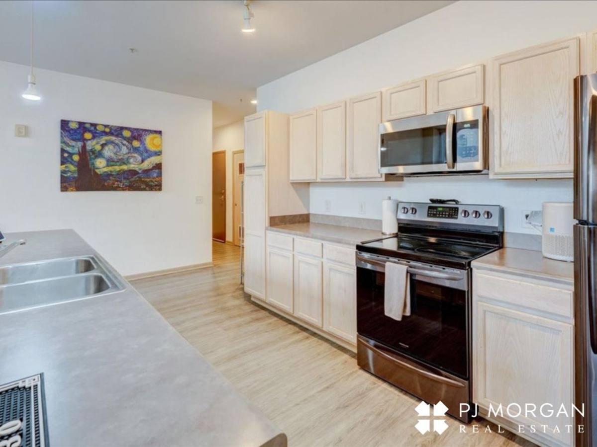House for rent at 312 S 16th St, Omaha, NE 68102