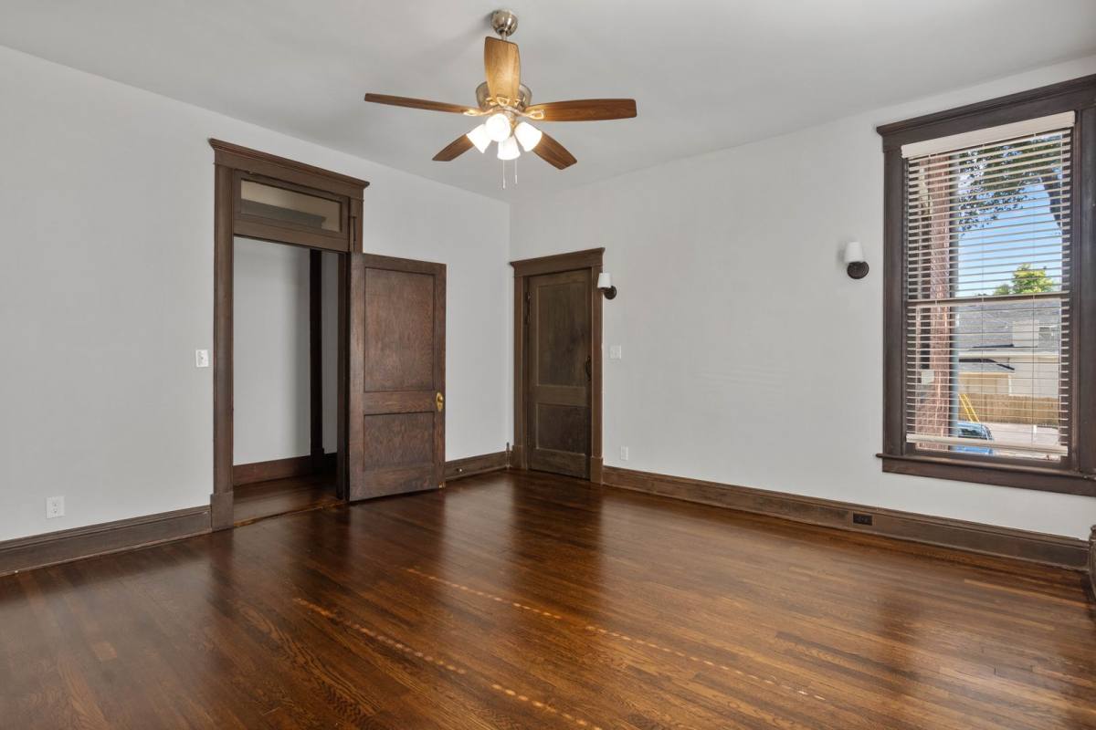 Apartment for rent at 1229 Vinton Ave, Memphis, TN 38104