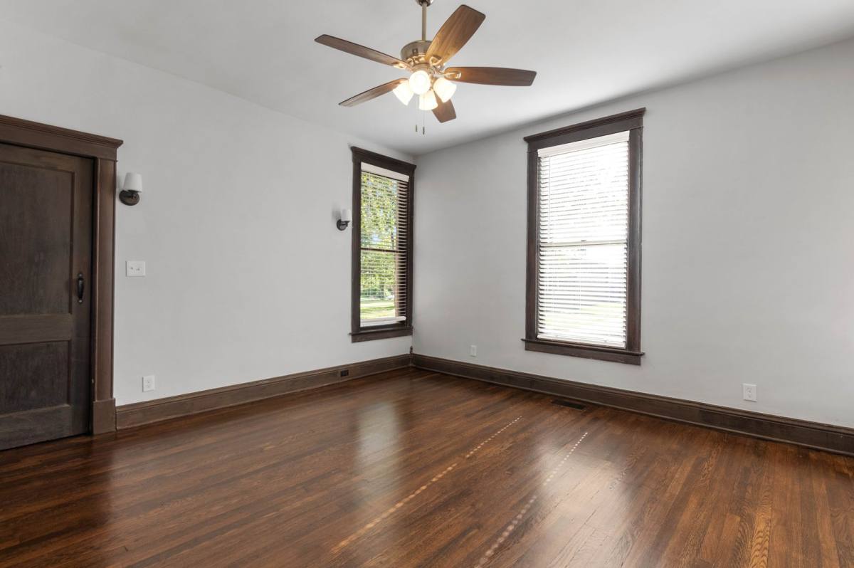 Apartment for rent at 1229 Vinton Ave, Memphis, TN 38104