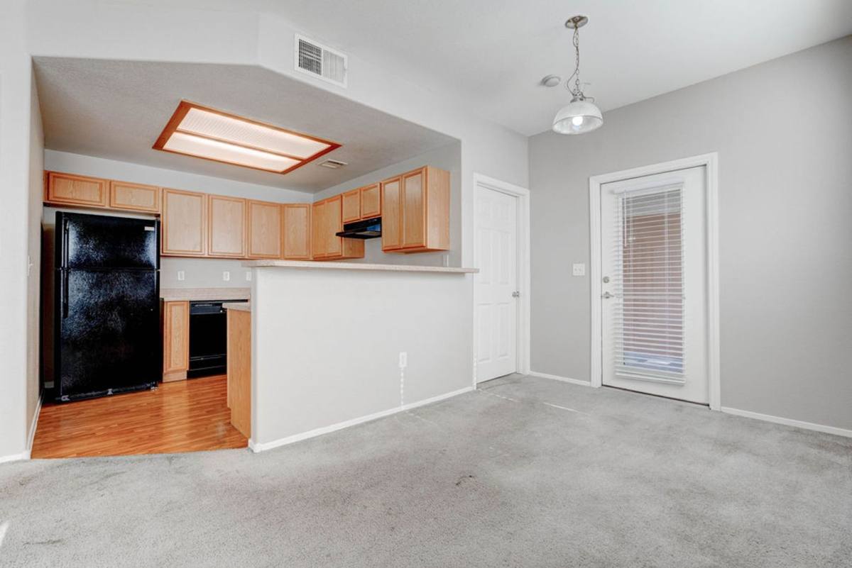 Condo for rent at 4655 Gold Dust Ave, Las Vegas, NV 89120