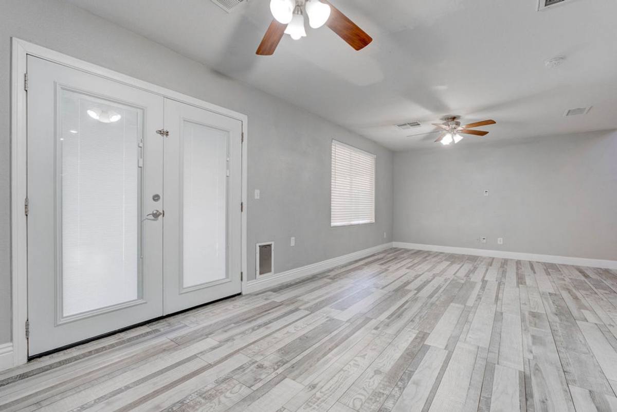 House for rent at 6469 Abbey Door Court, Las Vegas, NV 89122