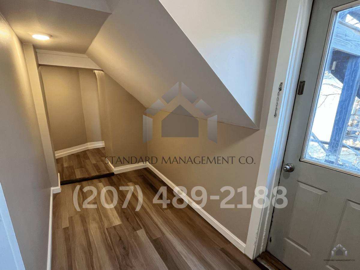 Apartment for rent at 77 N St, Waterville, ME 04901