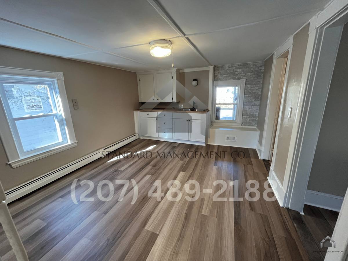 Apartment for rent at 77 N St, Waterville, ME 04901
