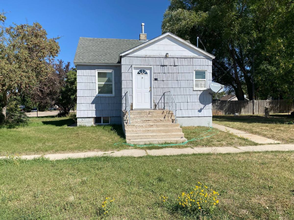 House for rent at 103 E Center St, Grace, ID 83241