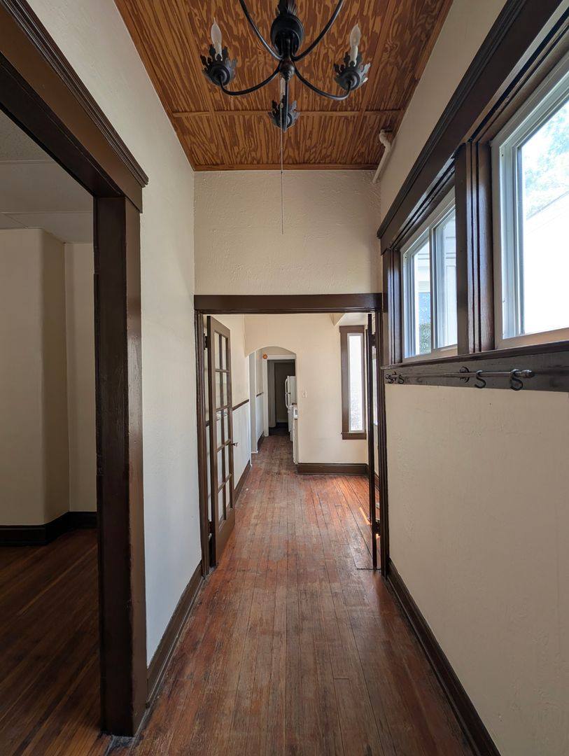 Apartment for rent at 1428 Rufer Ave, Louisville, KY 40204