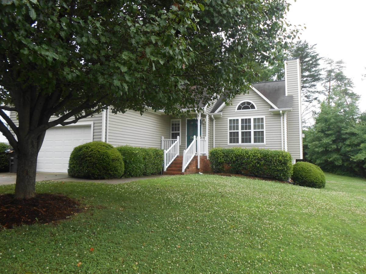 House for rent at 3404 Crimson Wood Dr, Greensboro, NC 27410