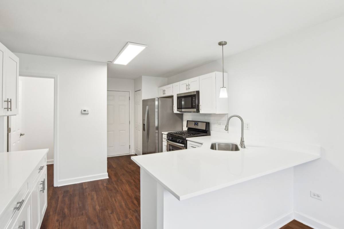 Townhouse for rent at 4962 Bennett St, Matteson, IL 60443