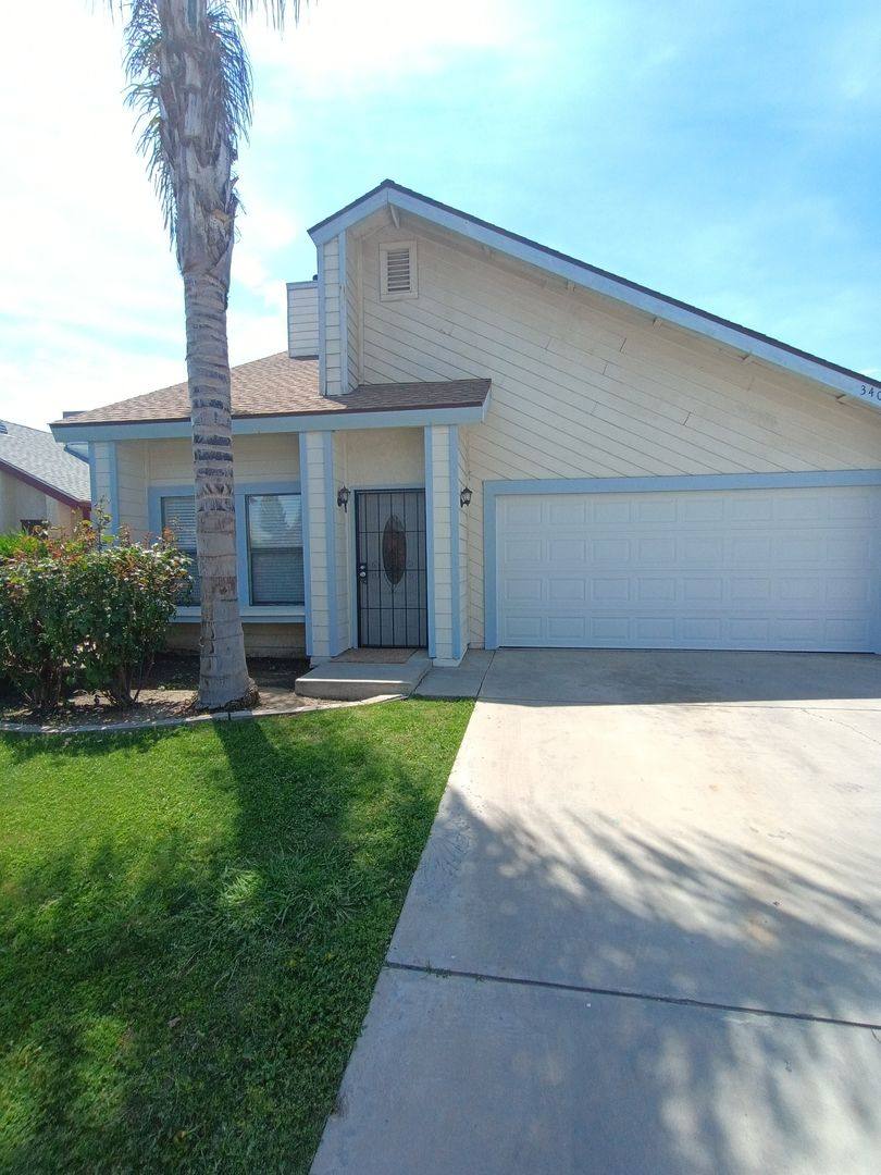 House for rent at 3401 Starwood Lane, Bakersfield, CA 93309
