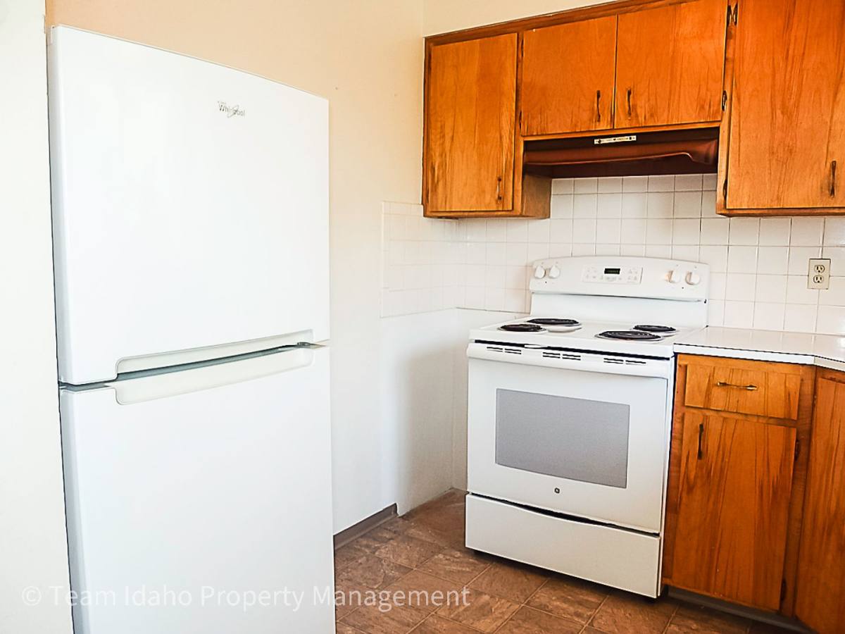Apartment for rent at 443 445 N Van Buren, Moscow, ID 83843