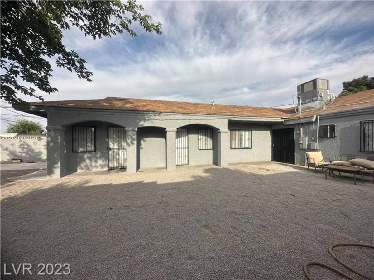 House for rent at 2125 Elm Ave, Las Vegas, NV 89101
