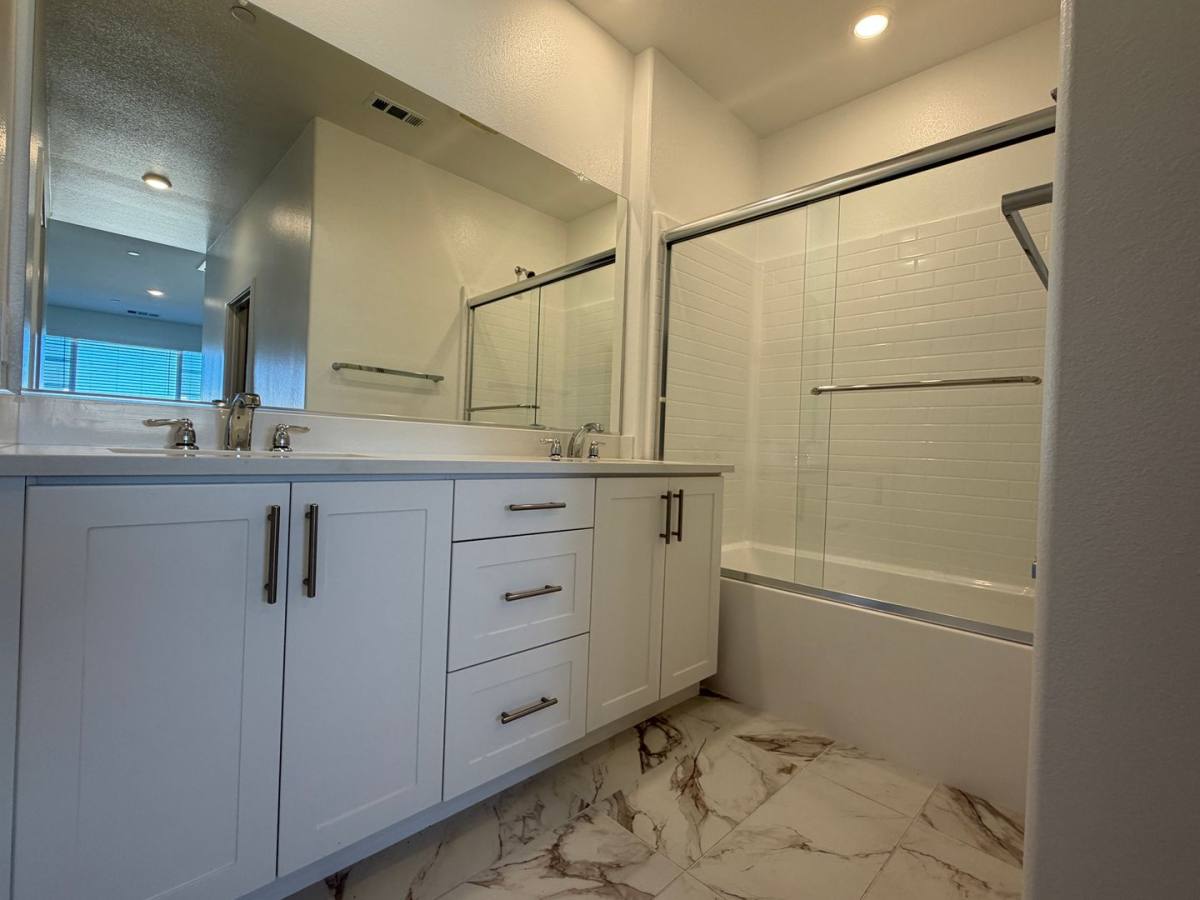 House for rent at 27218 Pennywhistle Way, Menifee, CA 92585