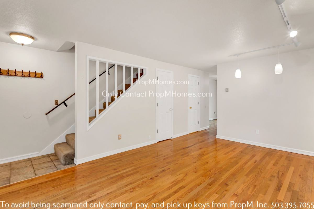Apartment for rent at 29490 SW Courtside Dr, Wilsonville, OR 97070