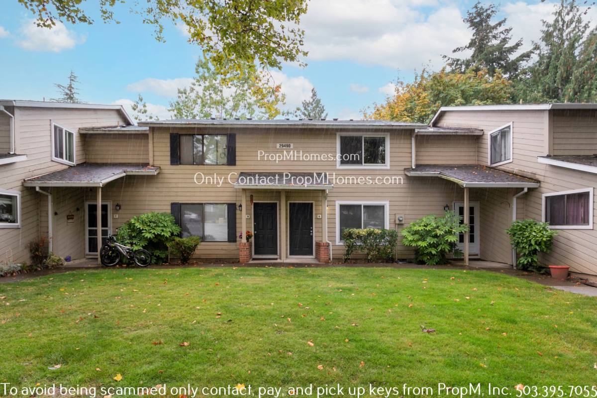 Apartment for rent at 29490 SW Courtside Dr, Wilsonville, OR 97070