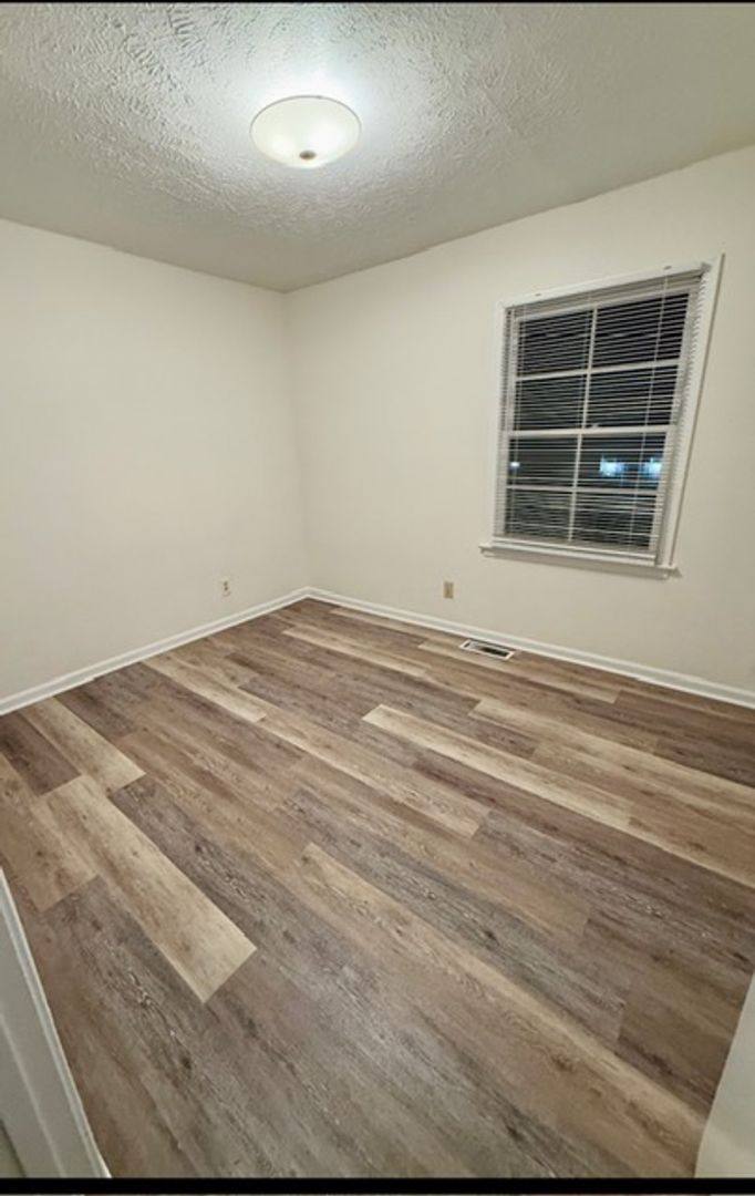 Townhouse for rent at 2066 Rexford Rd, Montgomery, AL 36116