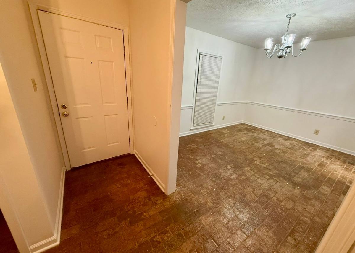 Townhouse for rent at 2066 Rexford Rd, Montgomery, AL 36116