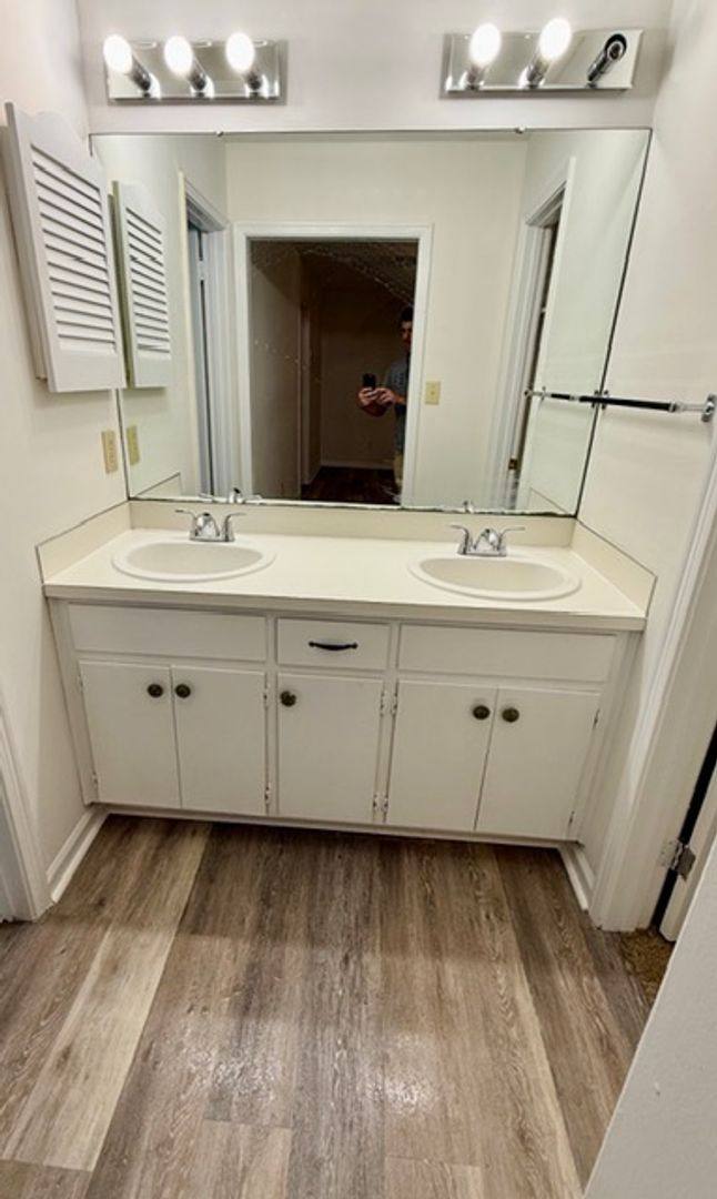 Townhouse for rent at 2066 Rexford Rd, Montgomery, AL 36116